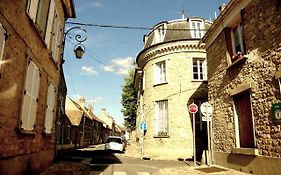 Appartement En Plein Coeur De Milly-La-Foret